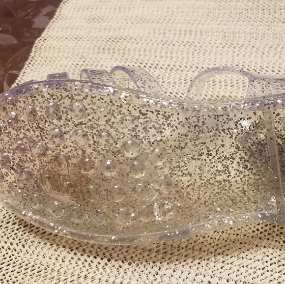 Flat Jelly Sandals - Picture 5 of 11